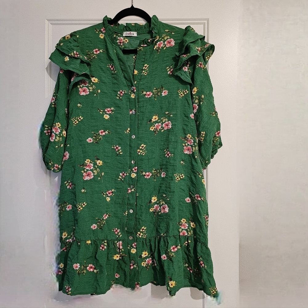 GeeGee Floral Dress sz medium